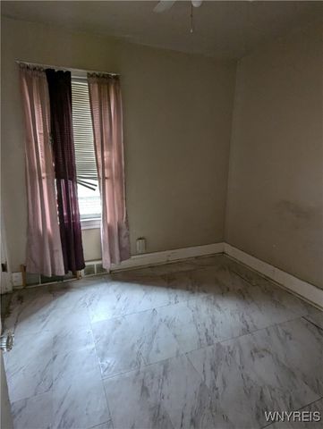 1706 Niagara Street, Niagara Falls, NY 14303