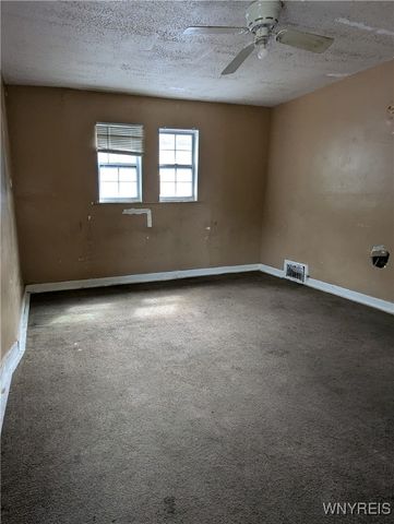 1706 Niagara Street, Niagara Falls, NY 14303