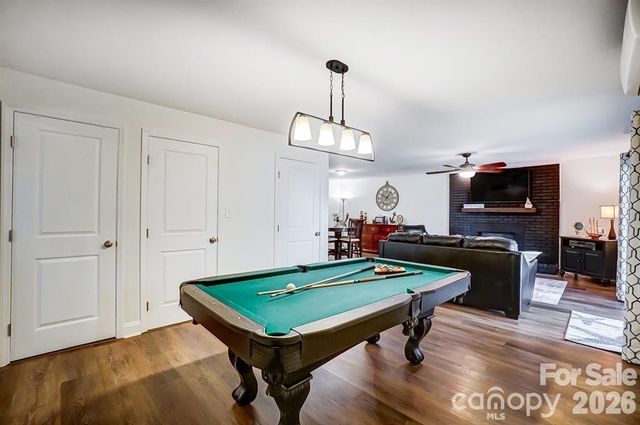 9542 Riviera Drive, Sherrills Ford, NC 28673