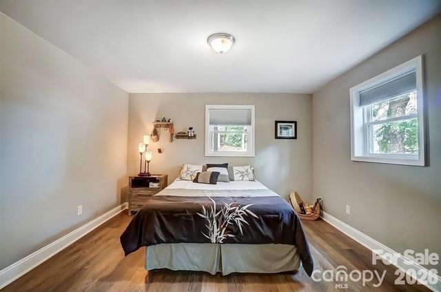 9542 Riviera Drive, Sherrills Ford, NC 28673