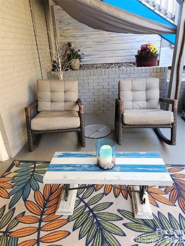 9542 Riviera Drive, Sherrills Ford, NC 28673