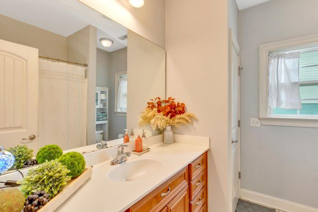 1710 Bennett Avenue, Chattanooga, TN 37404