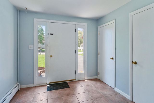 13 Bernier Street, Somersworth, NH 03878