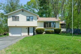 13 Bernier Street, Somersworth, NH 03878
