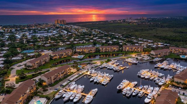 601 Seafarer Circle 504, Jupiter, FL 33477