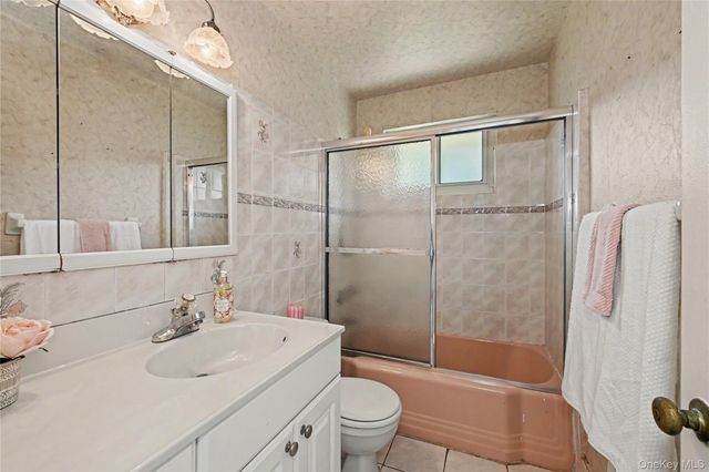 10 DeHaven Drive 2E, Yonkers, NY 10703
