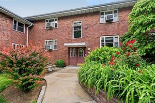 10 DeHaven Drive 2E, Yonkers, NY 10703