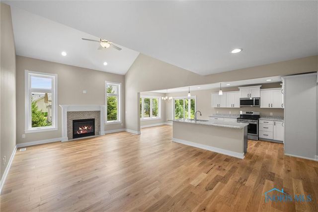 21 Shenandoah Circle, Sylvania, OH 43560