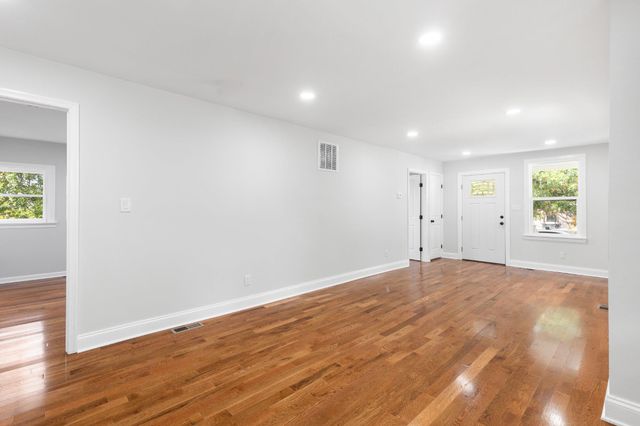 1528 HUNT AVE, Landover, MD 20785