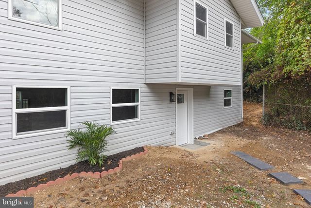 1528 HUNT AVE, Landover, MD 20785