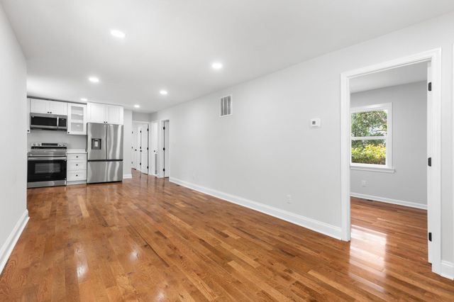 1528 HUNT AVE, Landover, MD 20785