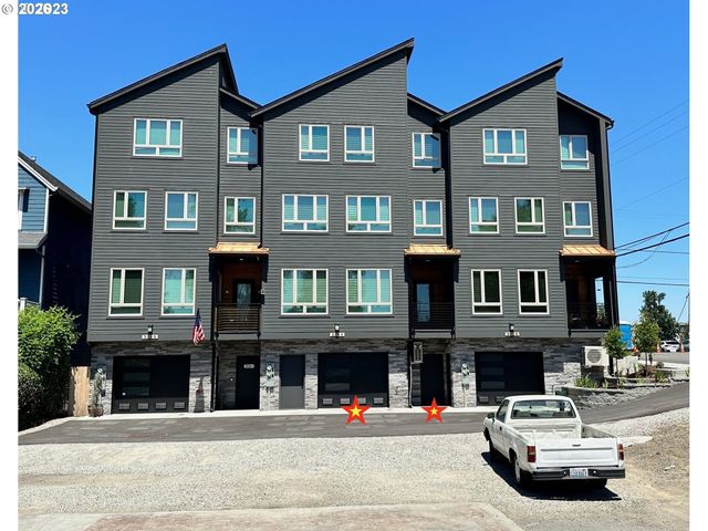 306 N BRIDGETON Rd, Portland, OR 97217
