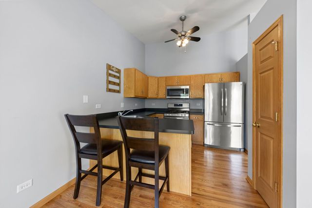 8227 Auburn Lane, Frankfort, IL 60423