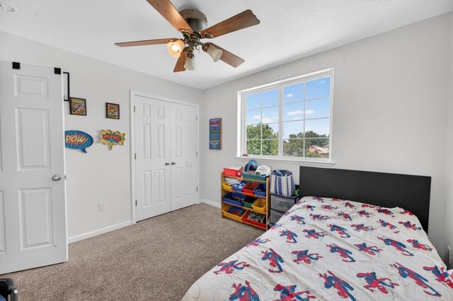 215 Singh Ave, Rio Linda, CA 95673
