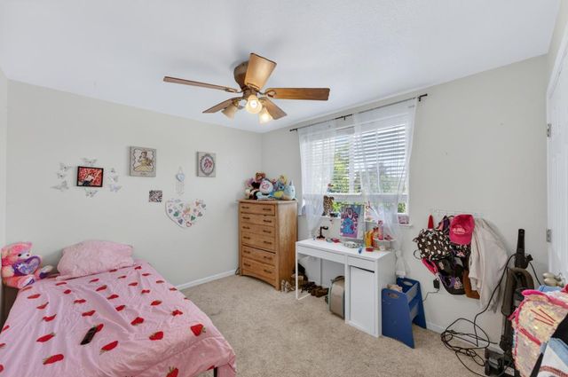 215 Singh Ave, Rio Linda, CA 95673