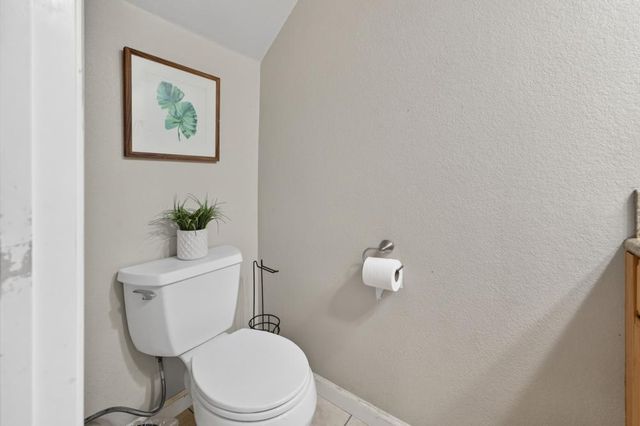 215 Singh Ave, Rio Linda, CA 95673