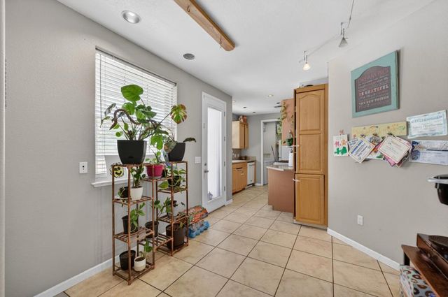 215 Singh Ave, Rio Linda, CA 95673