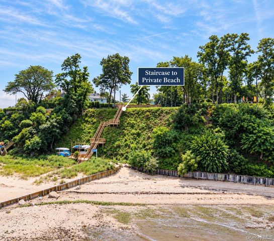 8 Goodwin Place, Northport, NY 11768