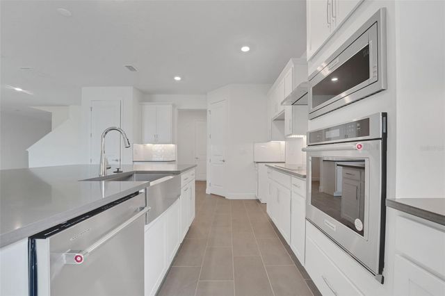 7438 SEA MANATEE STREET, Parrish, FL 34219