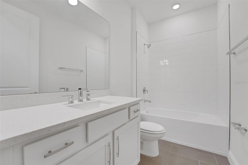 Image 11 of property listing at 7438 SEA MANATEE STREET, Parrish, FL 34219