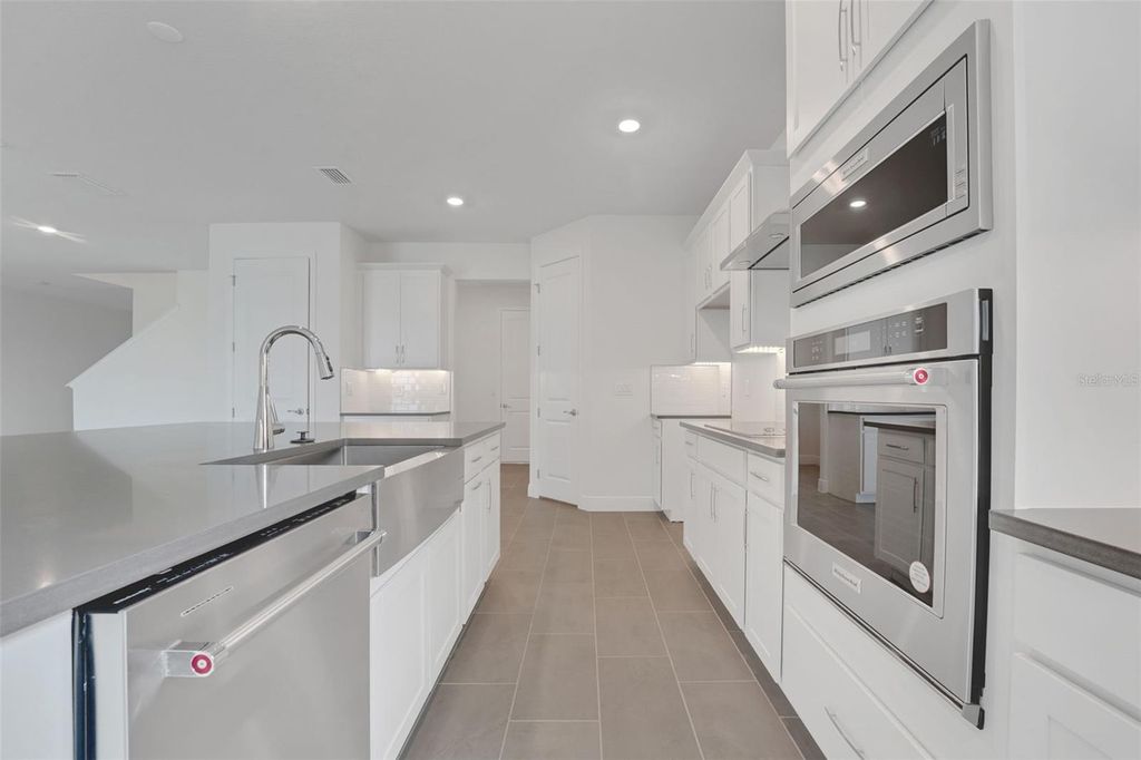 Image 22 of property listing at 7438 SEA MANATEE STREET, Parrish, FL 34219