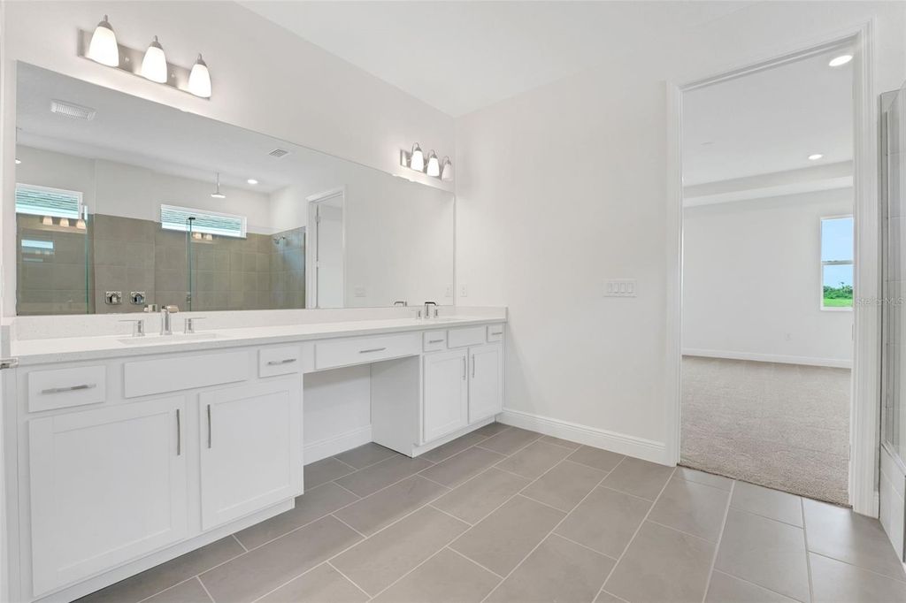 Image 34 of property listing at 7438 SEA MANATEE STREET, Parrish, FL 34219