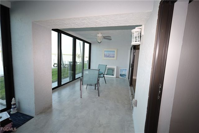 894 Buttonwood DR 115, Fort Myers Beach, FL 33931
