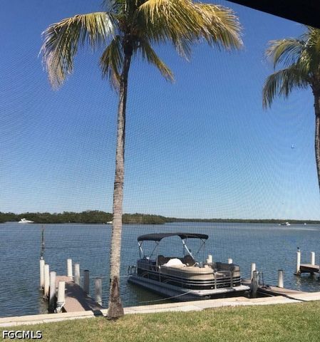 894 Buttonwood DR 115, Fort Myers Beach, FL 33931