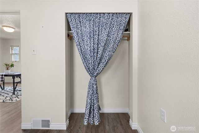 3724 S J Street, Tacoma, WA 98418