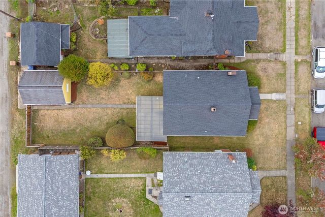 3724 S J Street, Tacoma, WA 98418