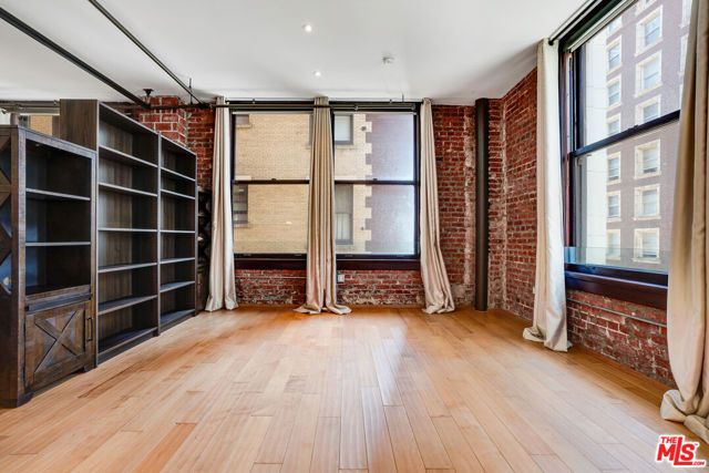 460 S Spring Street 512, Los Angeles, CA 90013