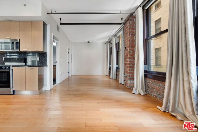 460 S Spring Street 512, Los Angeles, CA 90013
