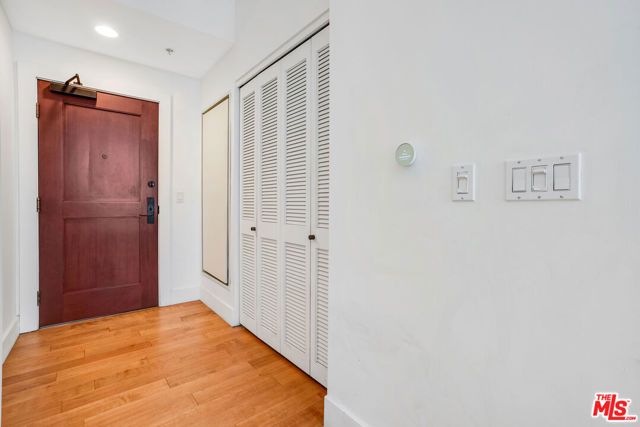 460 S Spring Street 512, Los Angeles, CA 90013