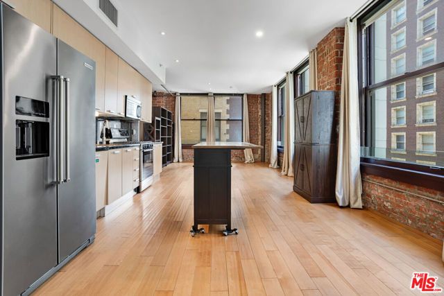 460 S Spring Street 512, Los Angeles, CA 90013