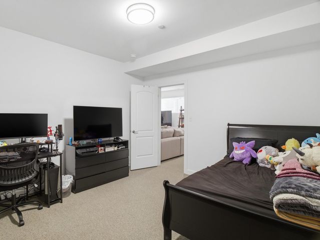 8566 S 83rd Avenue, Hickory Hills, IL 60457