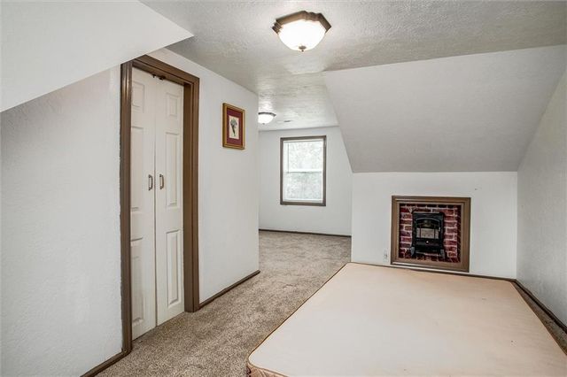 832 W 30th Street, Independence, MO 64055