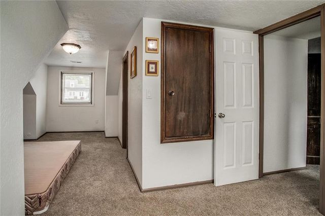 832 W 30th Street, Independence, MO 64055