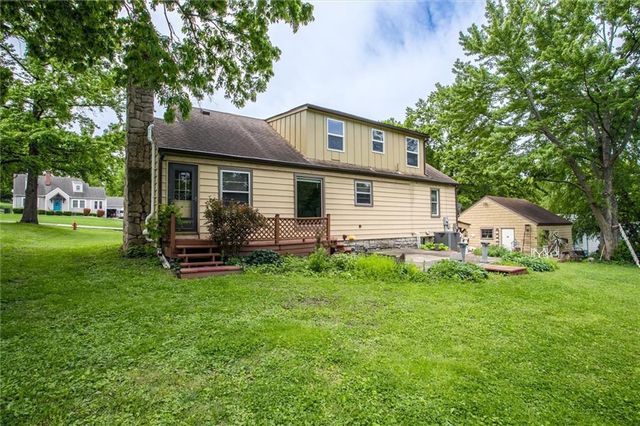 832 W 30th Street, Independence, MO 64055