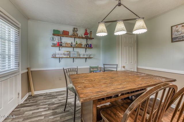 1525 Massachusetts Avenue, Bristol, VA 24201