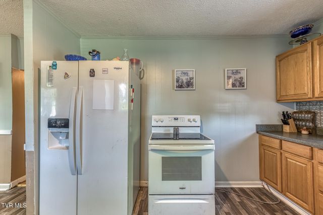 1525 Massachusetts Avenue, Bristol, VA 24201