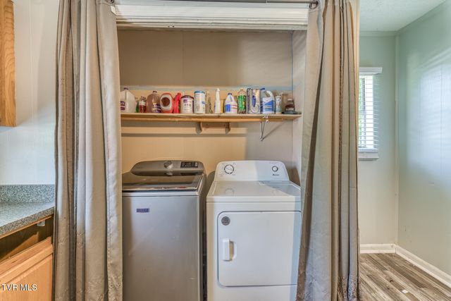 1525 Massachusetts Avenue, Bristol, VA 24201