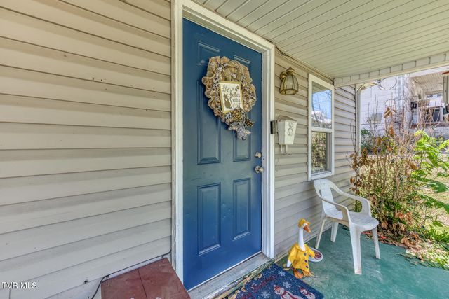 1525 Massachusetts Avenue, Bristol, VA 24201