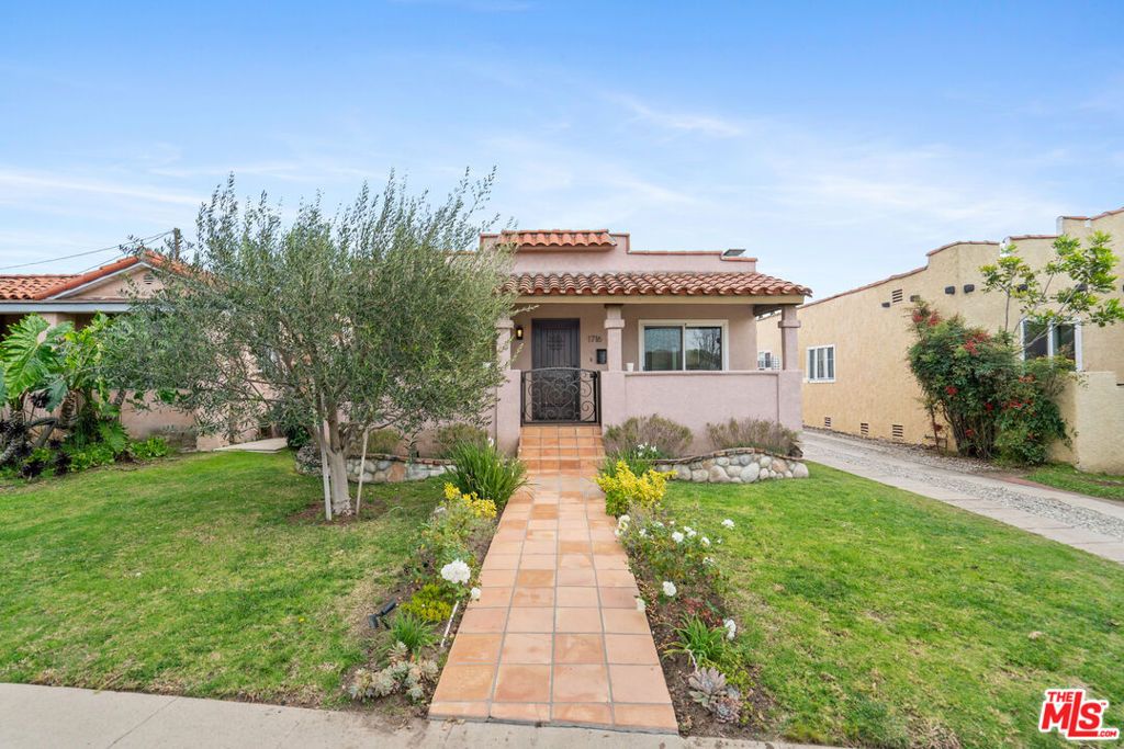 1716 S Genesee Avenue, Los Angeles, CA 90019