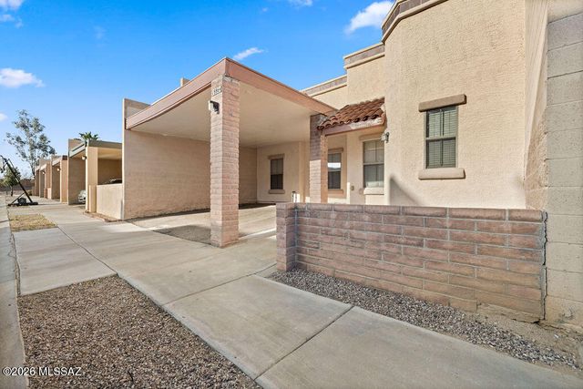 18864 S Brentford Drive, Sahuarita, AZ 85629
