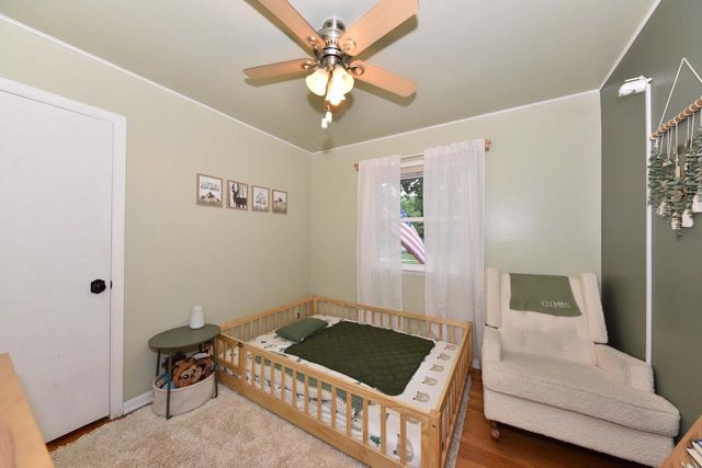 6100 W Hustis STREET, Milwaukee, WI 53223