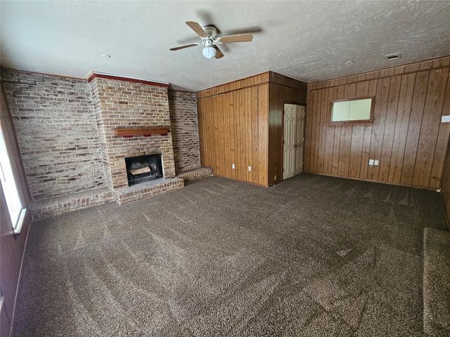 1621 E Park Boulevard, Plano, TX 75074