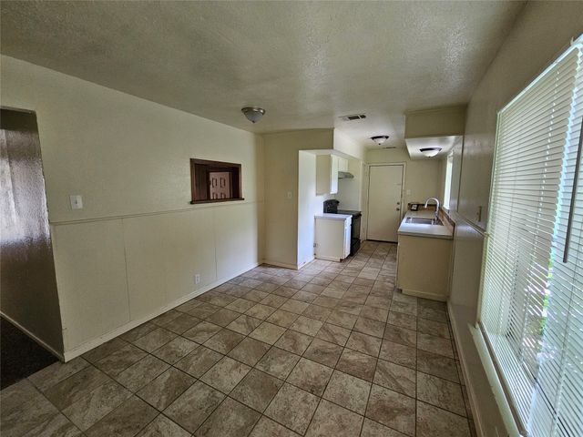 1621 E Park Boulevard, Plano, TX 75074