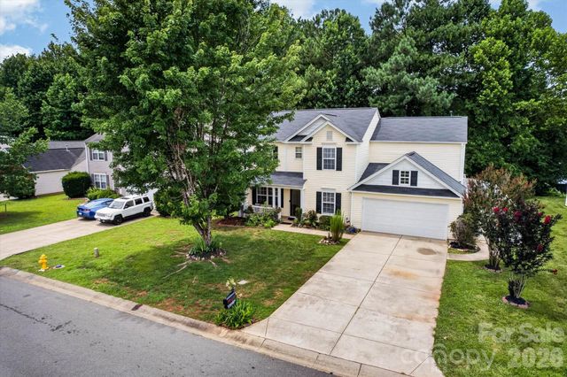 9833 Aventide Lane, Charlotte, NC 28215