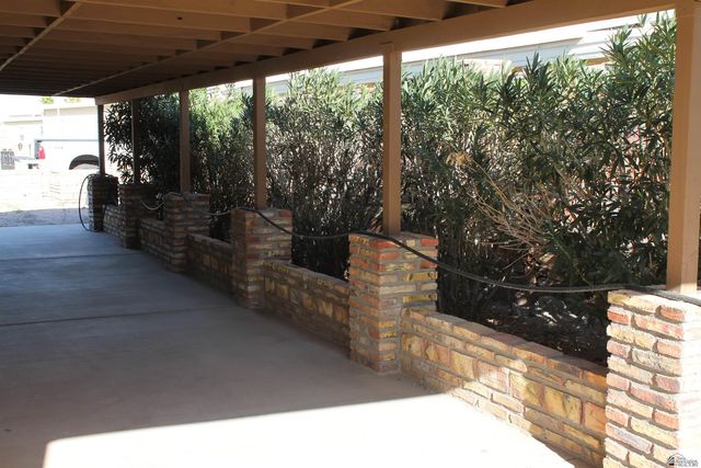 11329 E 37 Pl, Yuma, AZ 85367