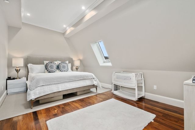 324 Tappan 2, Brookline, MA 02445